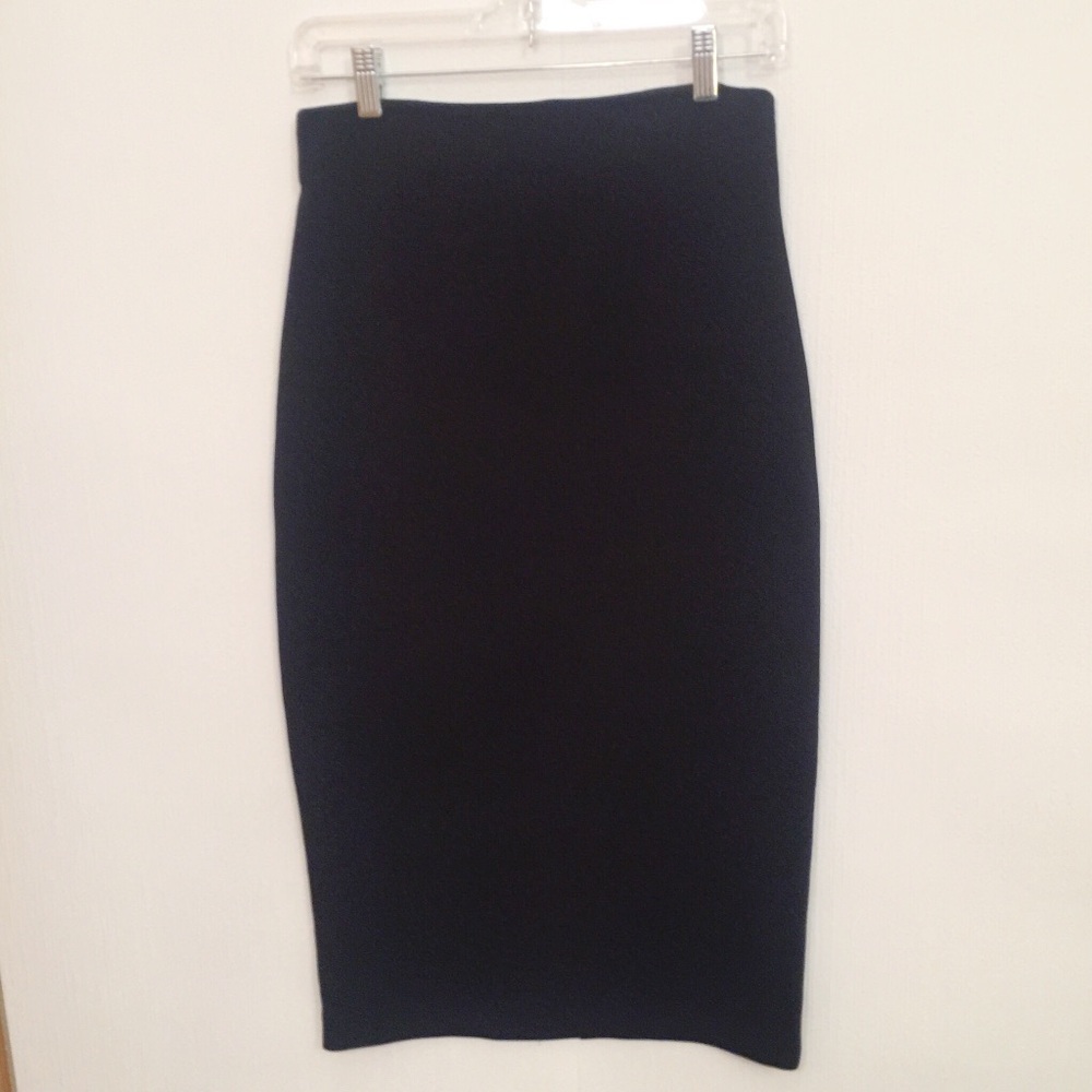 Zara Black Pencil Woman's Fitted Skirt Size 5 #88